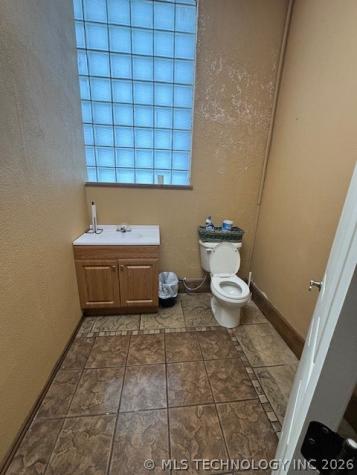 225 W Main Tishomingo OK 73460
