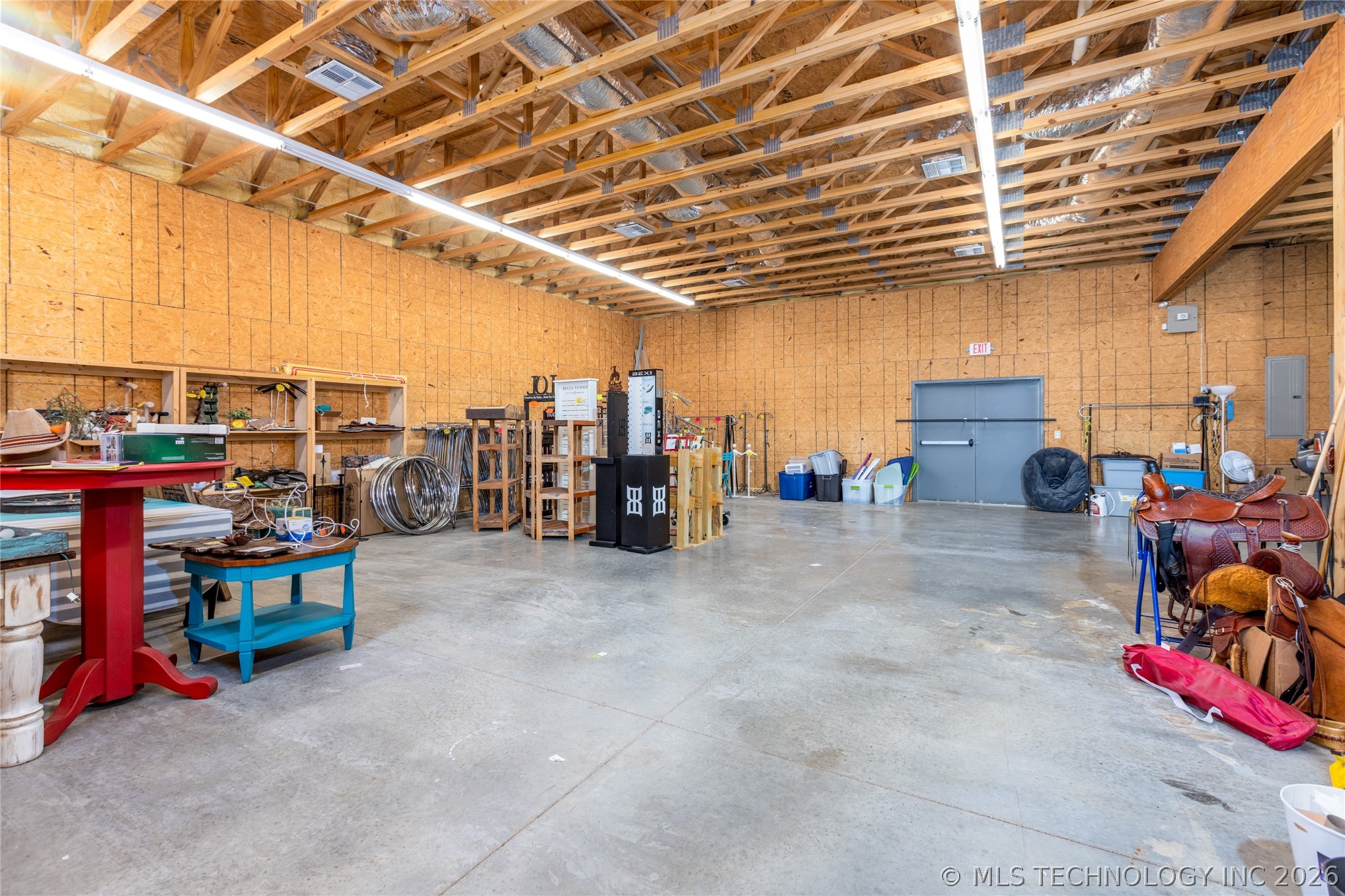 1910 E Jackson Street Hugo OK 74743