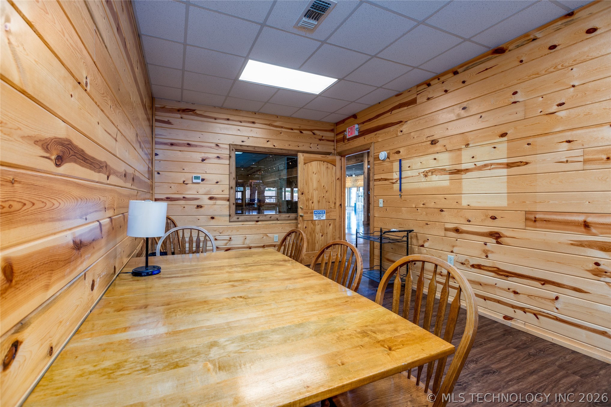1910 E Jackson Street Hugo OK 74743