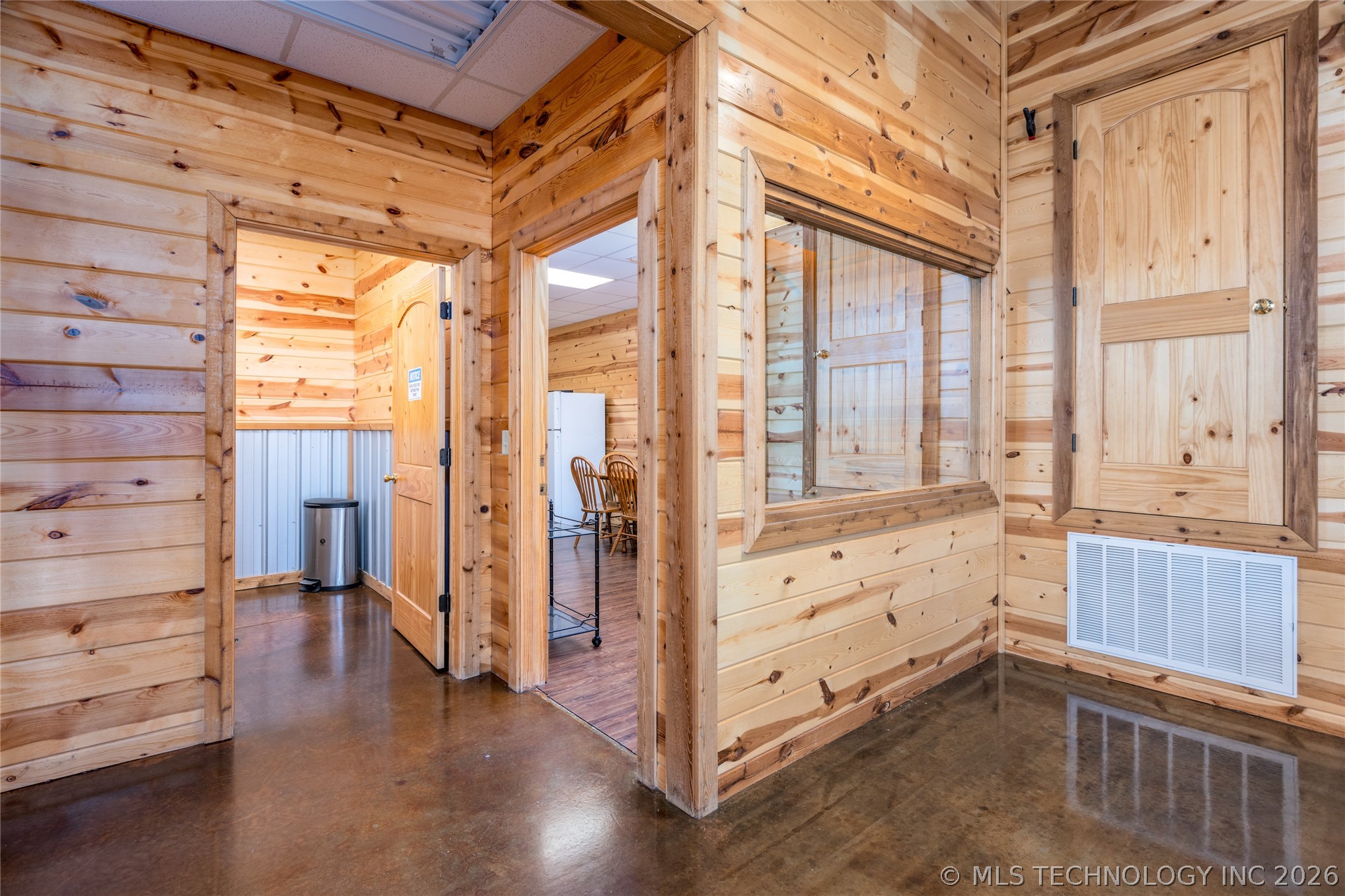 1910 E Jackson Street Hugo OK 74743