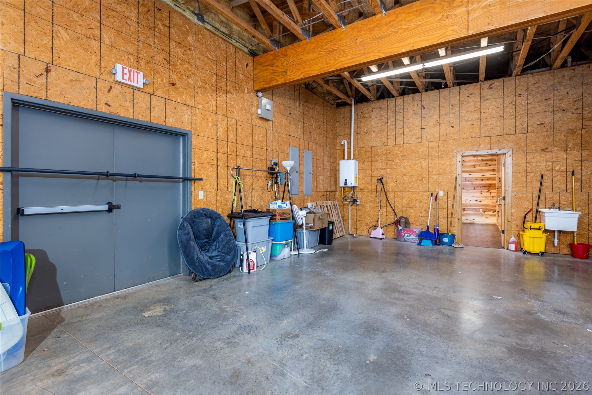1910 E Jackson Street Hugo OK 74743
