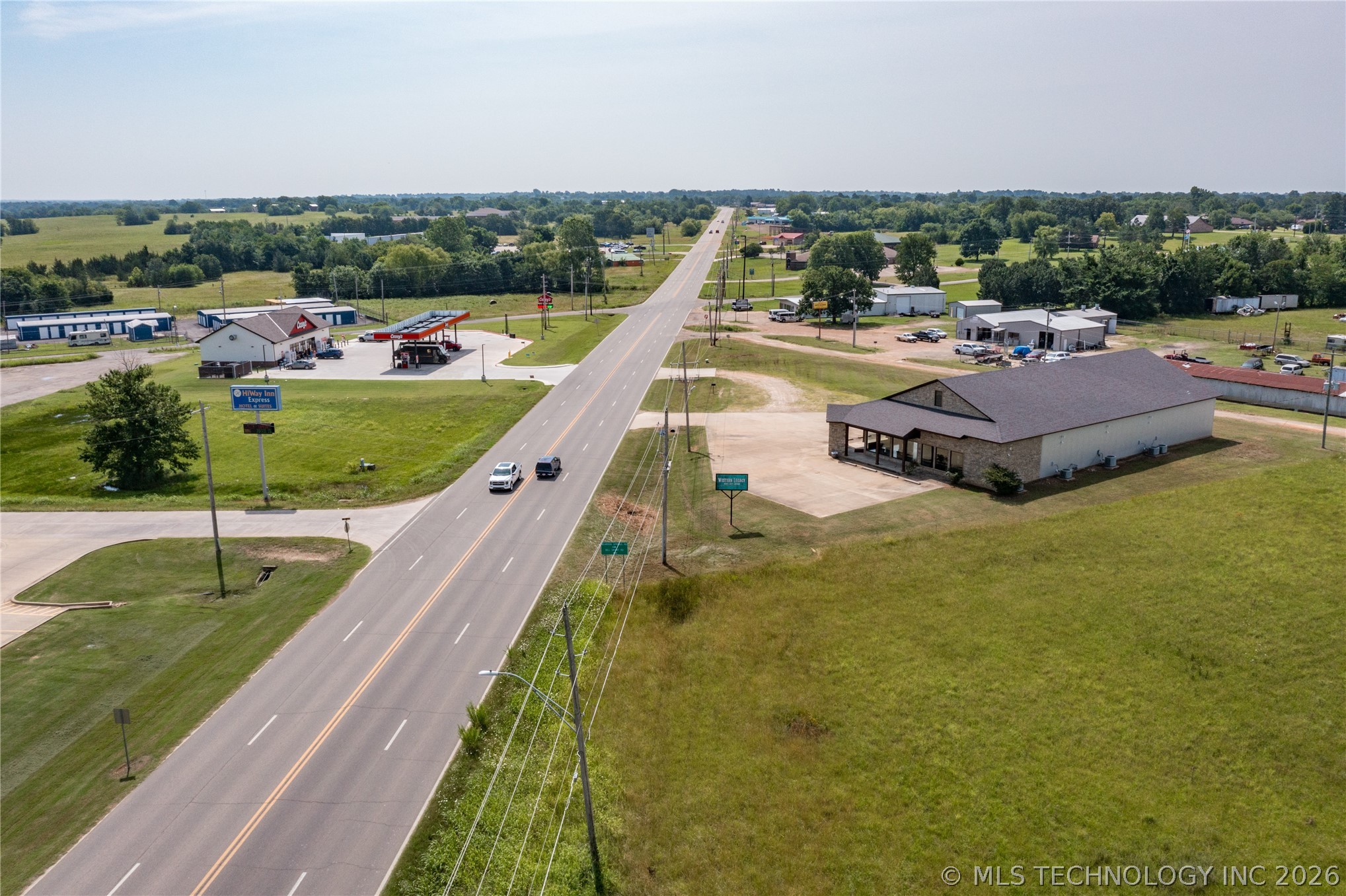 1910 E Jackson Street Hugo OK 74743