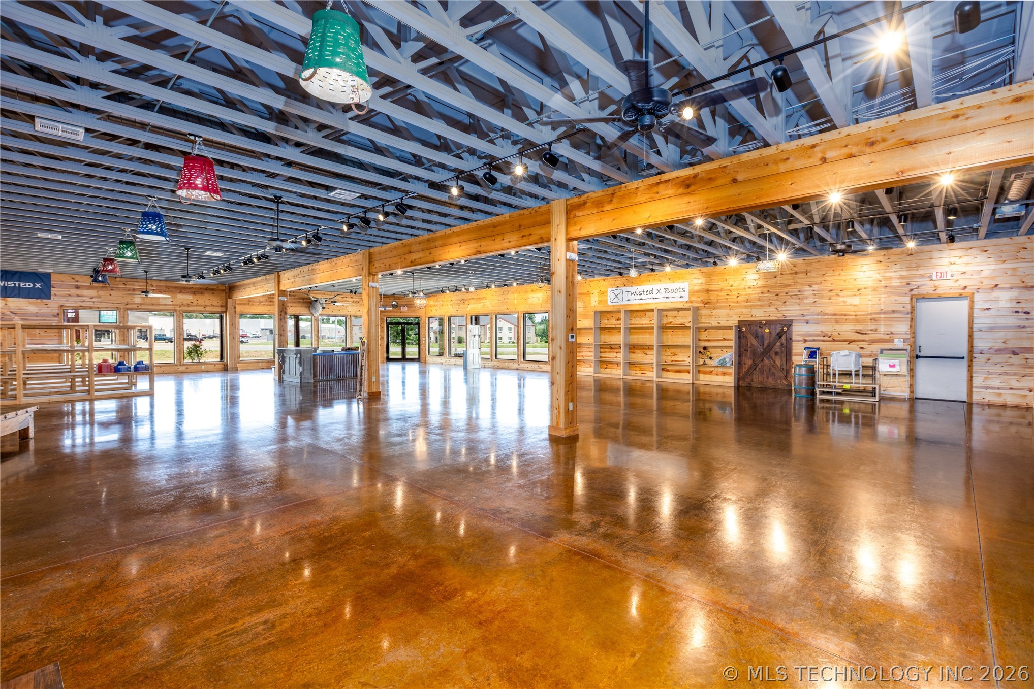1910 E Jackson Street Hugo OK 74743