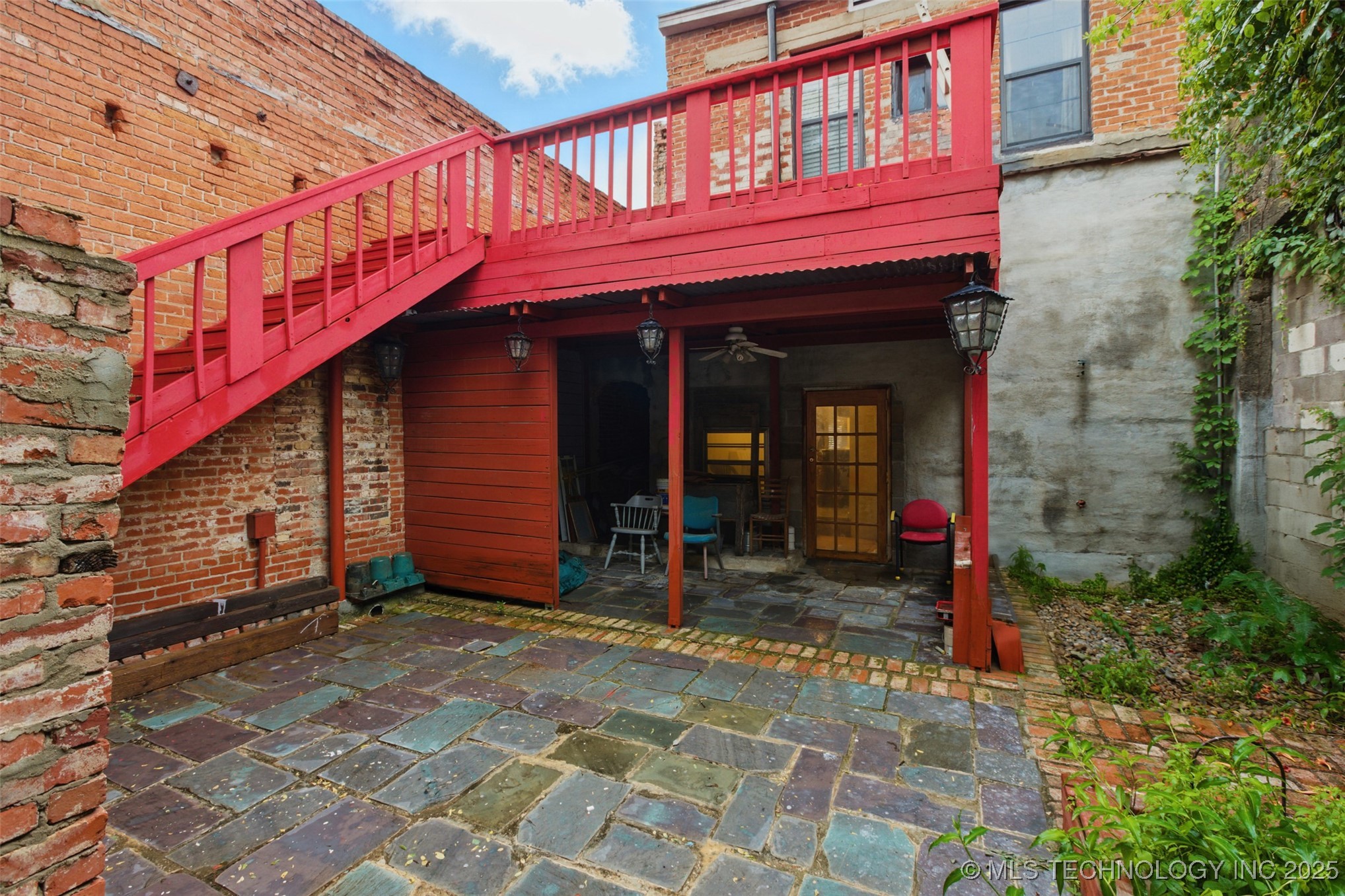 111 E Broadway Avenue Yale OK 74085