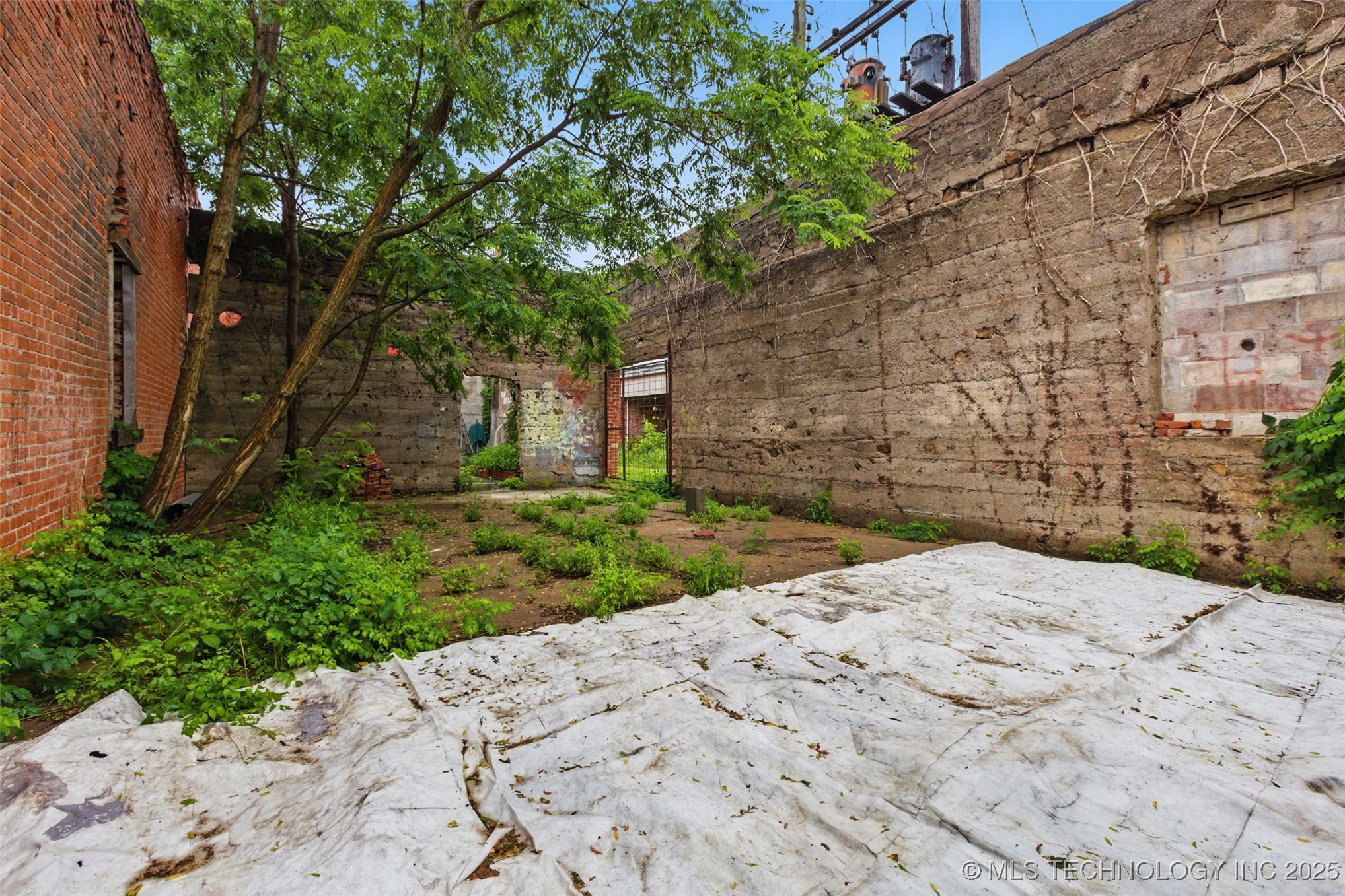 111 E Broadway Avenue Yale OK 74085