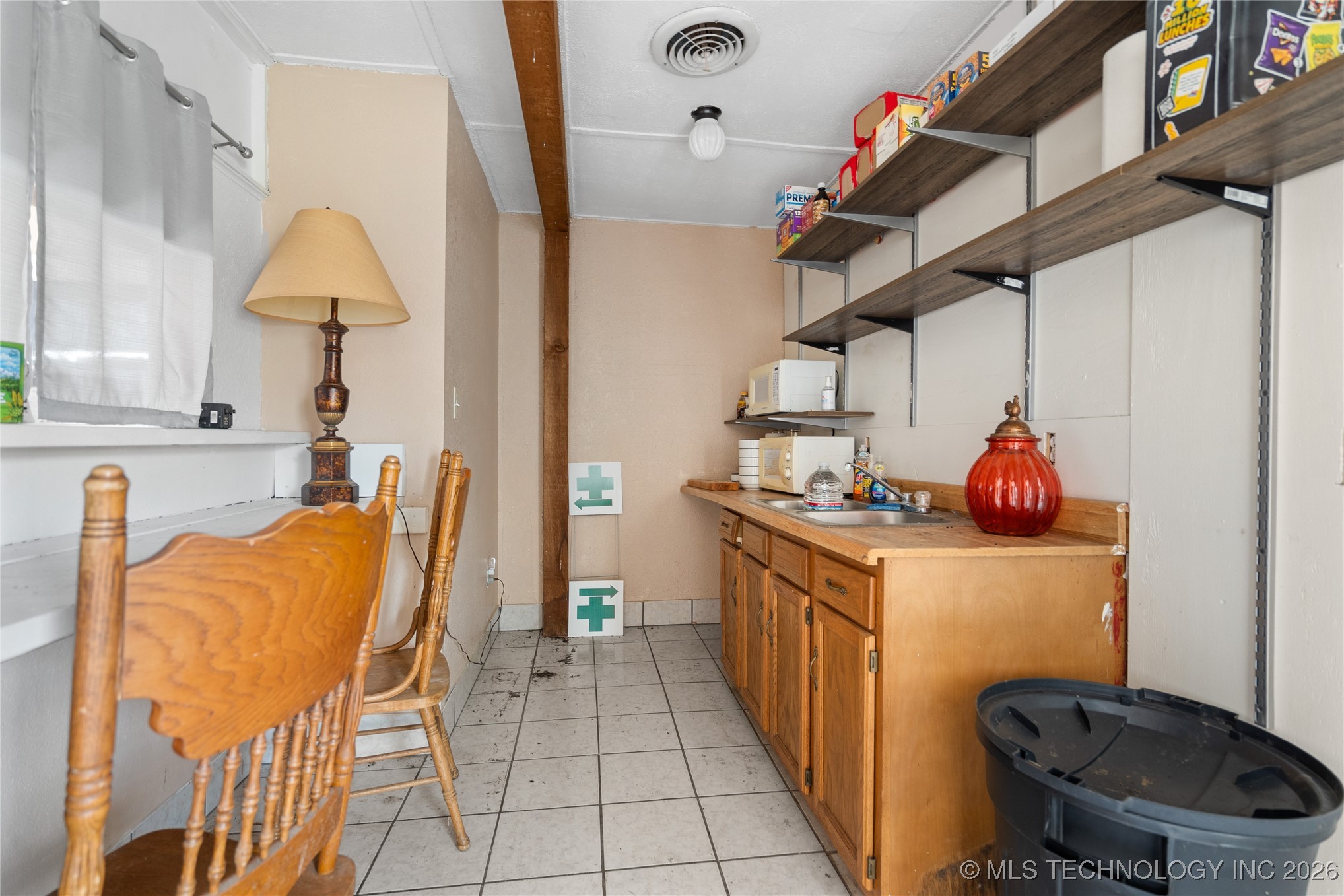 101 S 4th Marietta OK 73448