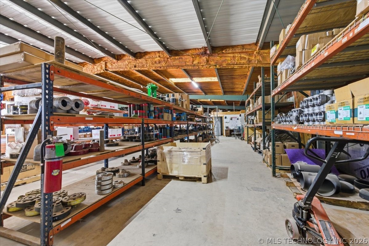 1103 E Choctaw Street Chickasha OK 73018