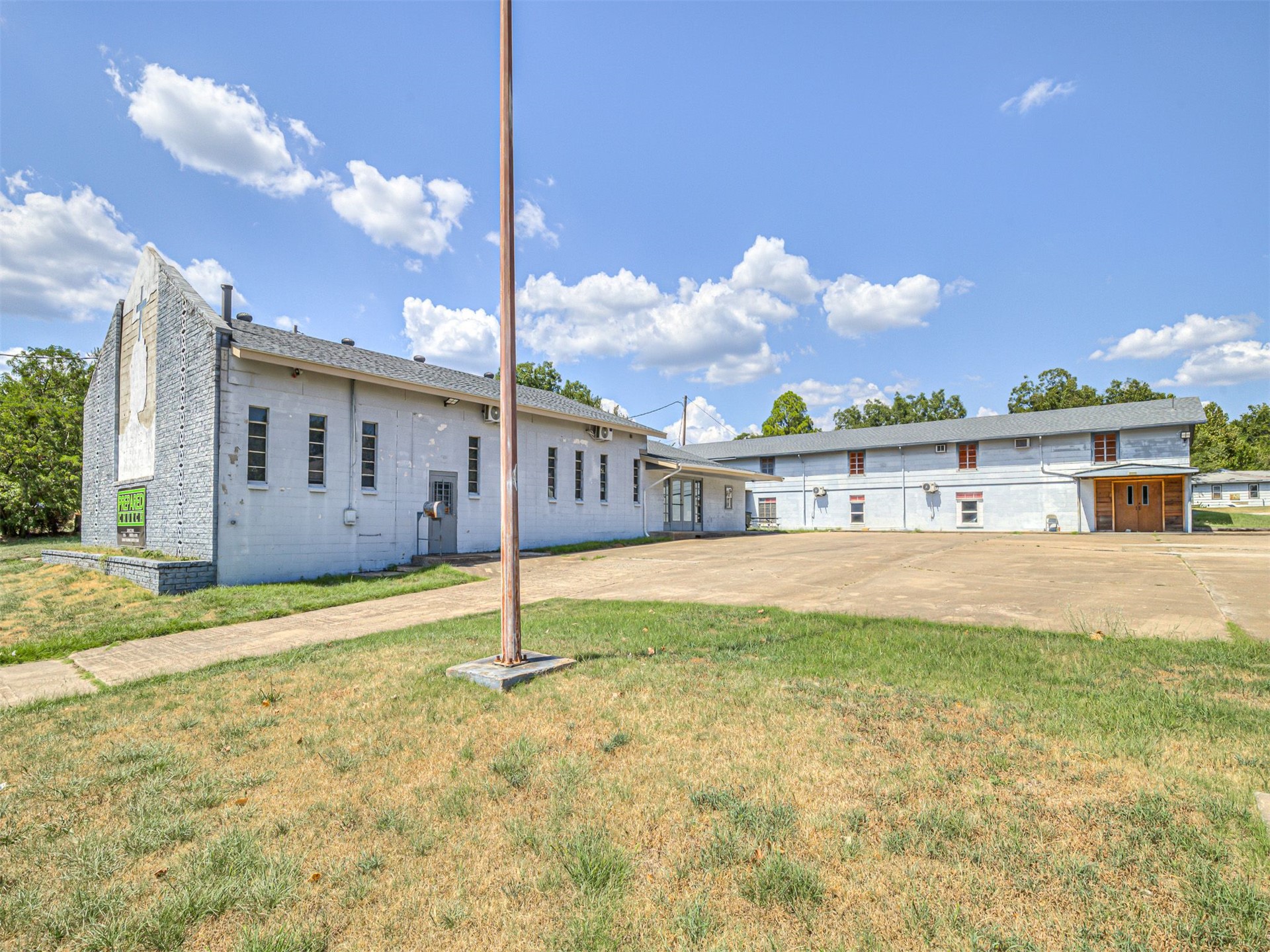 415 W 11th Street Sand Springs OK 74063