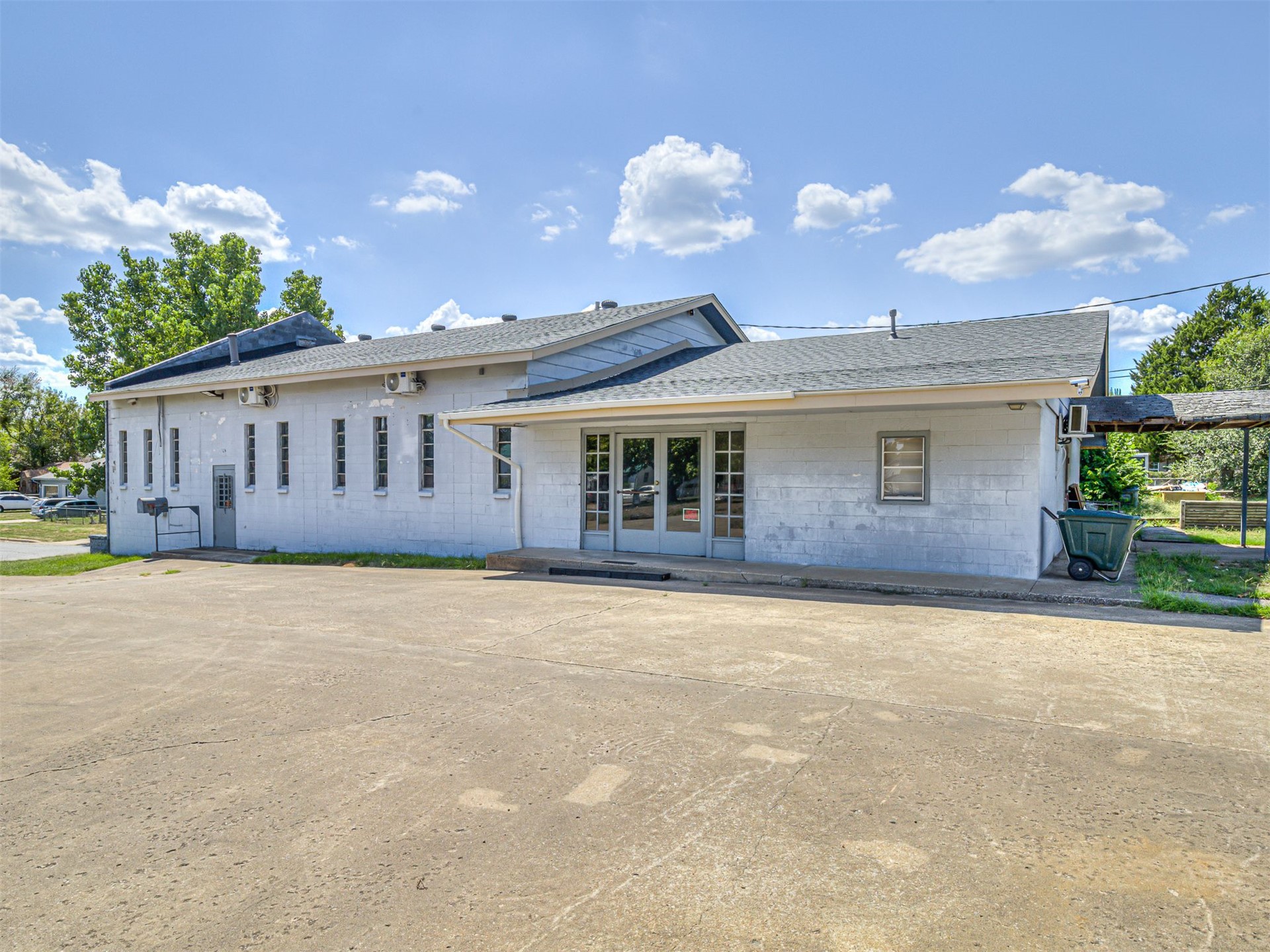 415 W 11th Street Sand Springs OK 74063