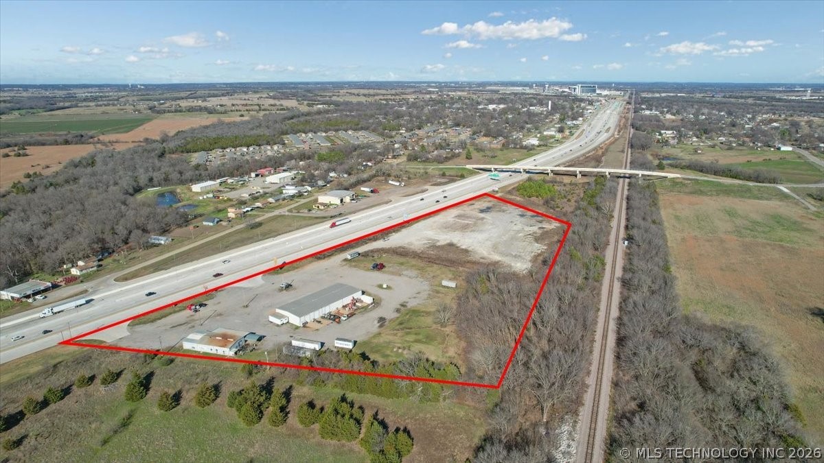 9104 Us Highway 69 Calera OK 74730