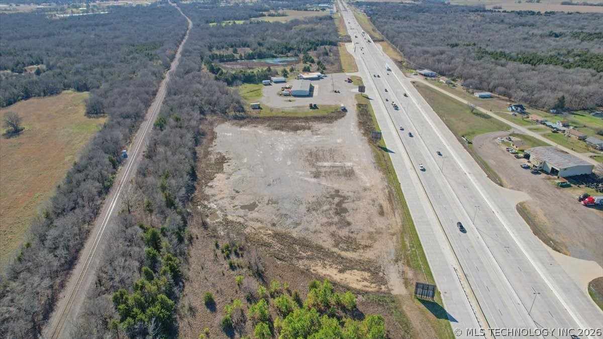 9104 Us Highway 69 Calera OK 74730