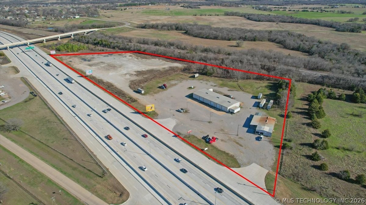 9104 Us Highway 69 Calera OK 74730