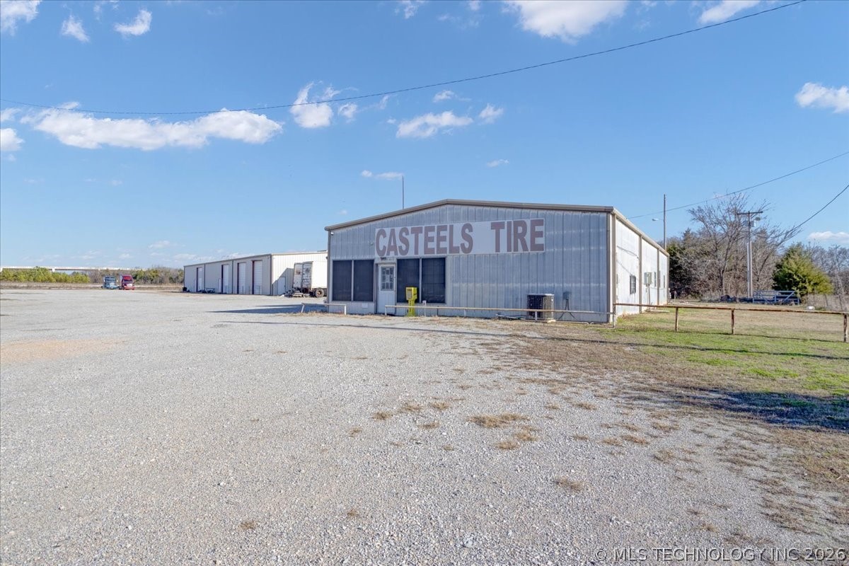 9104 Us Highway 69 Calera OK 74730