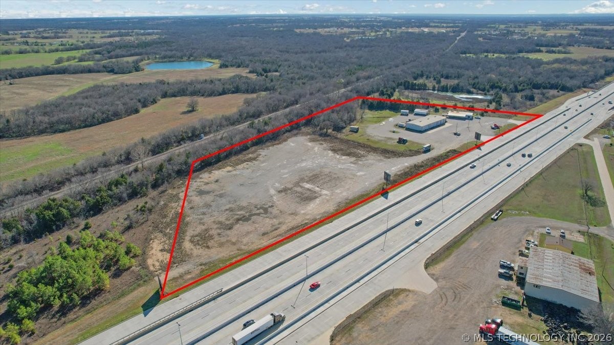 9104 Us Highway 69 Calera OK 74730