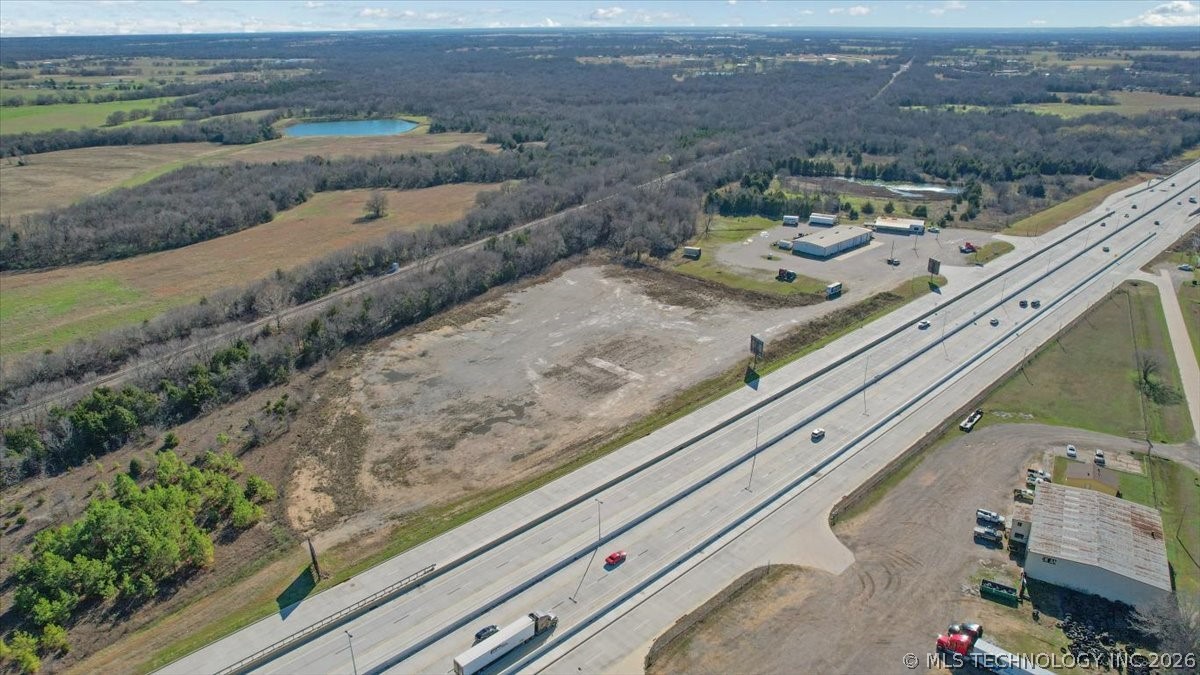 9104 Us Highway 69 Calera OK 74730