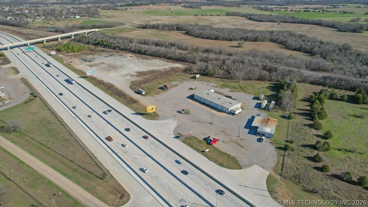 9104 Us Highway 69 Calera OK 74730