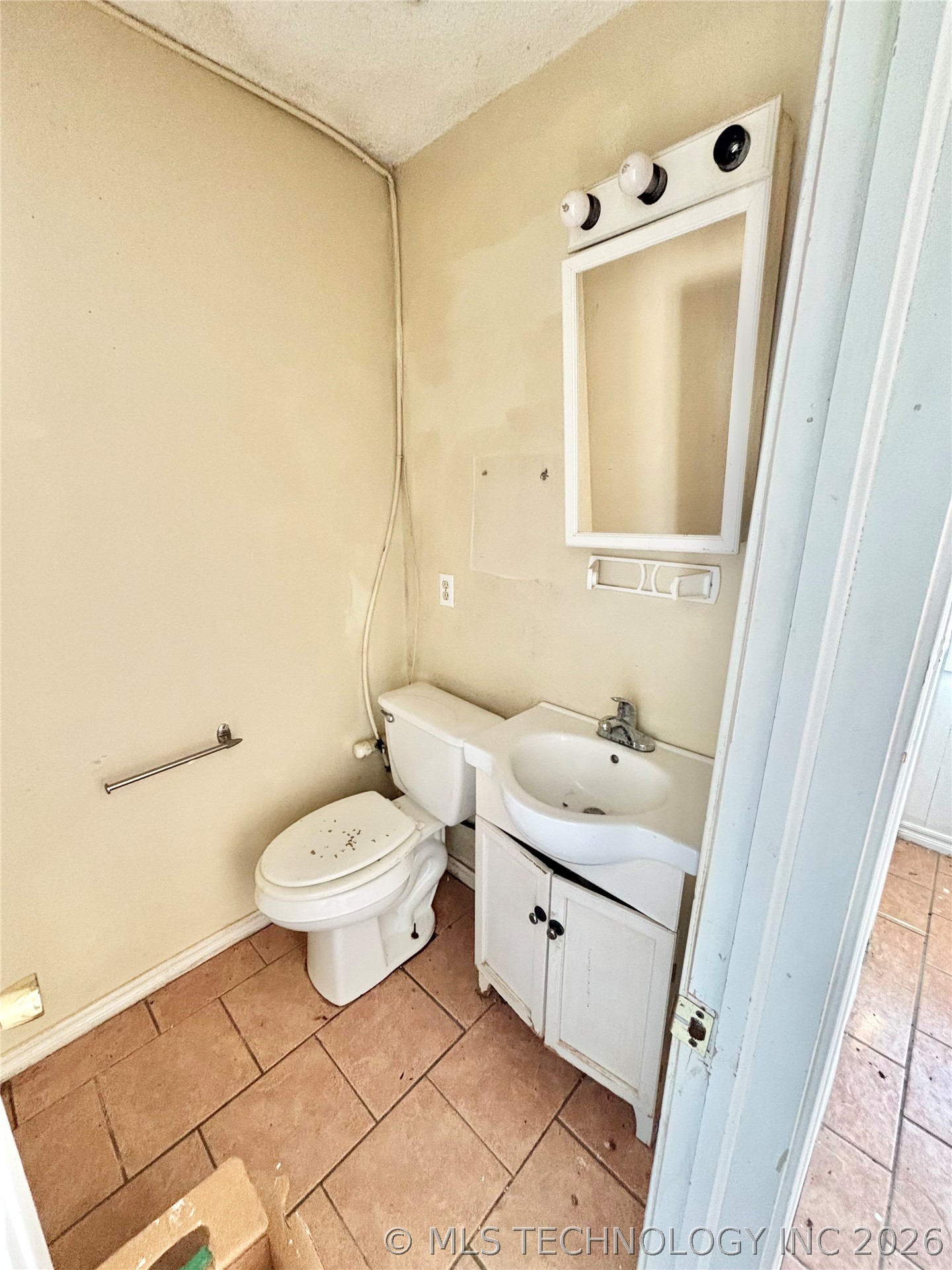 1609 E Main Street Stigler OK 74432