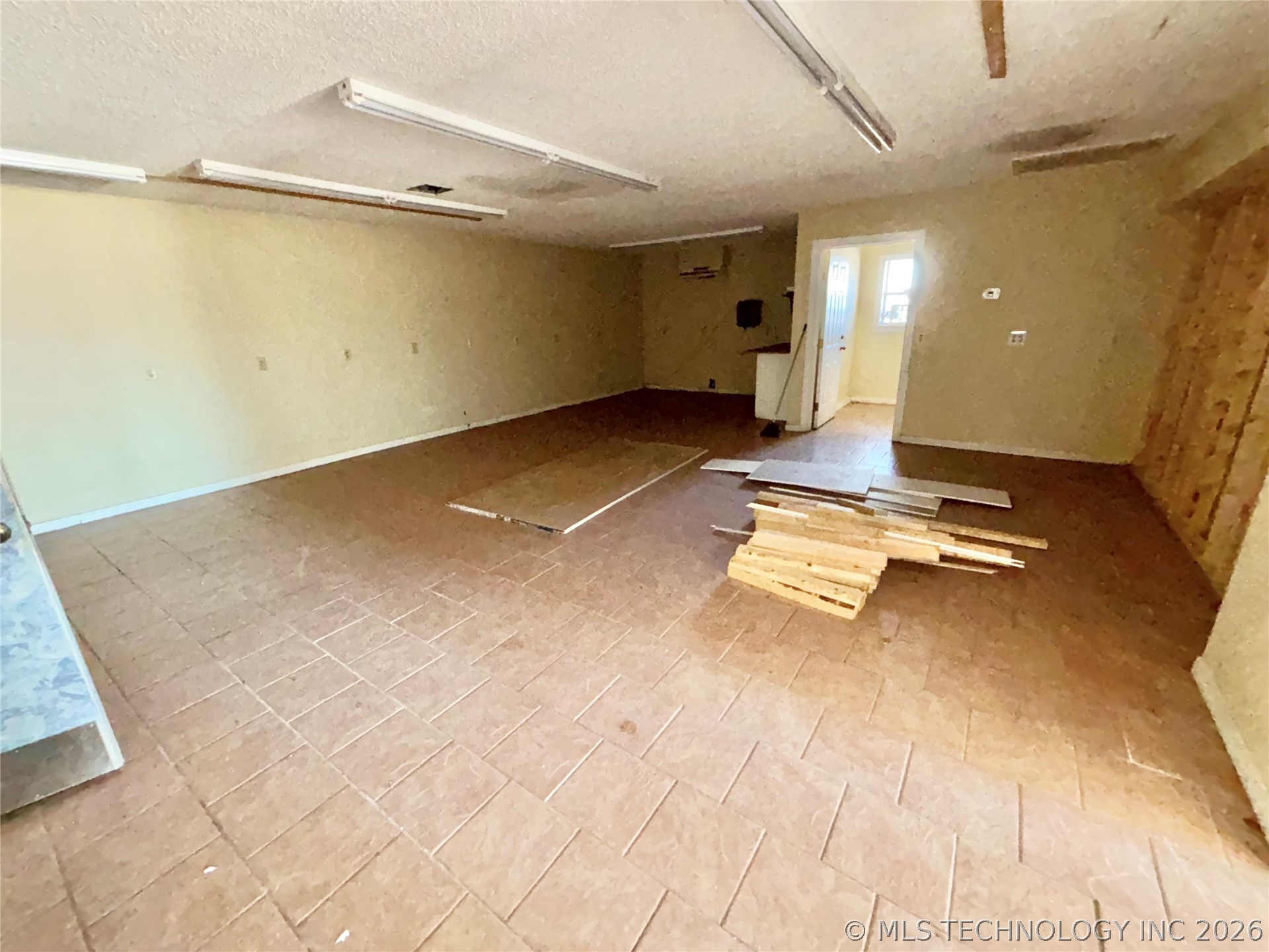 1609 E Main Street Stigler OK 74432
