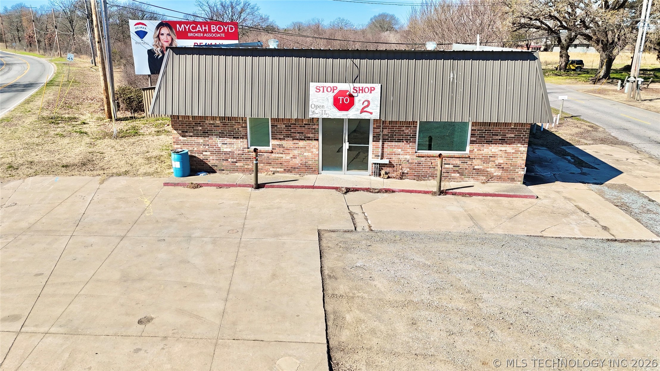 1609 E Main Street Stigler OK 74432
