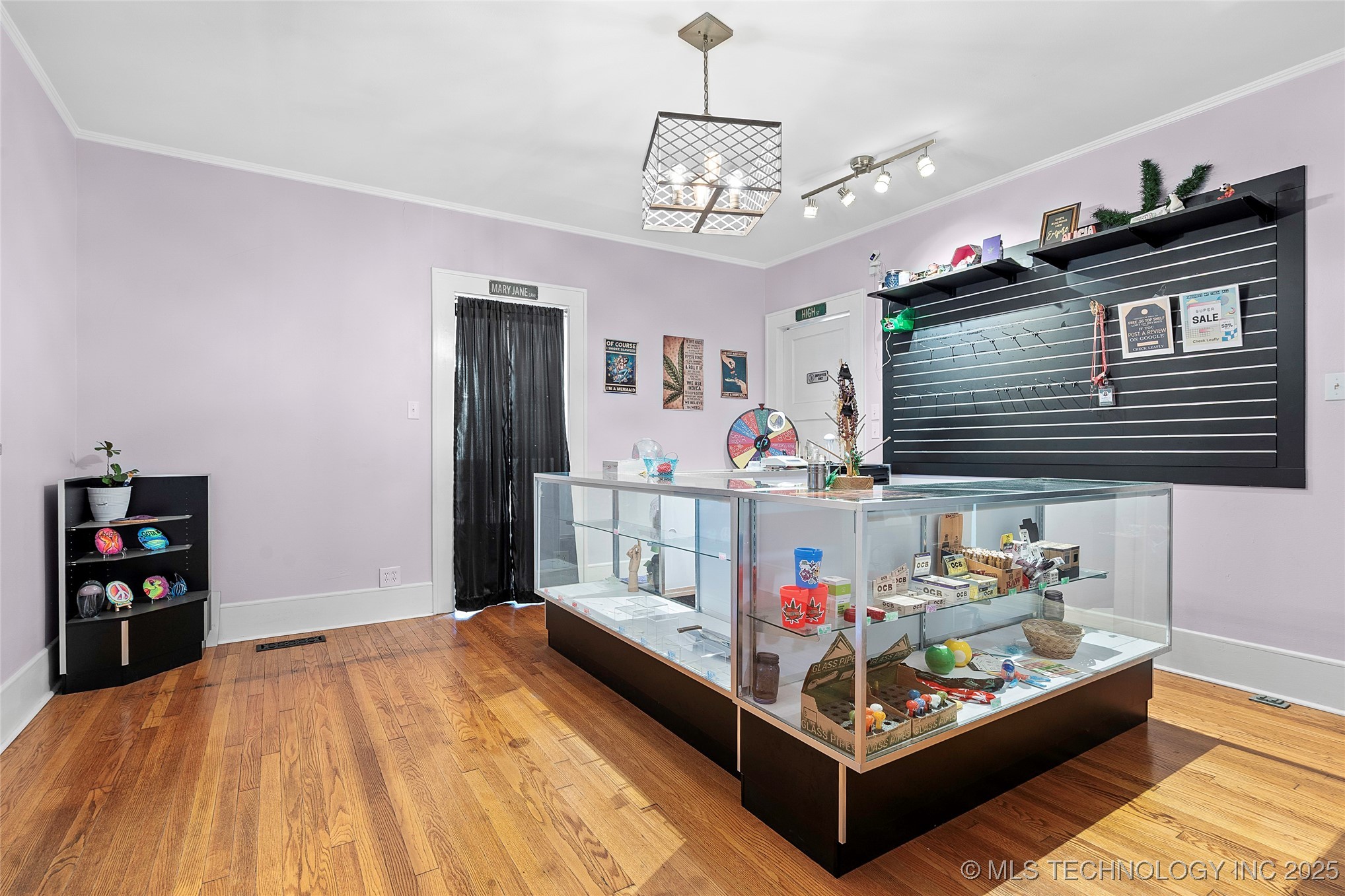 925 W Main Street Ardmore OK 73401