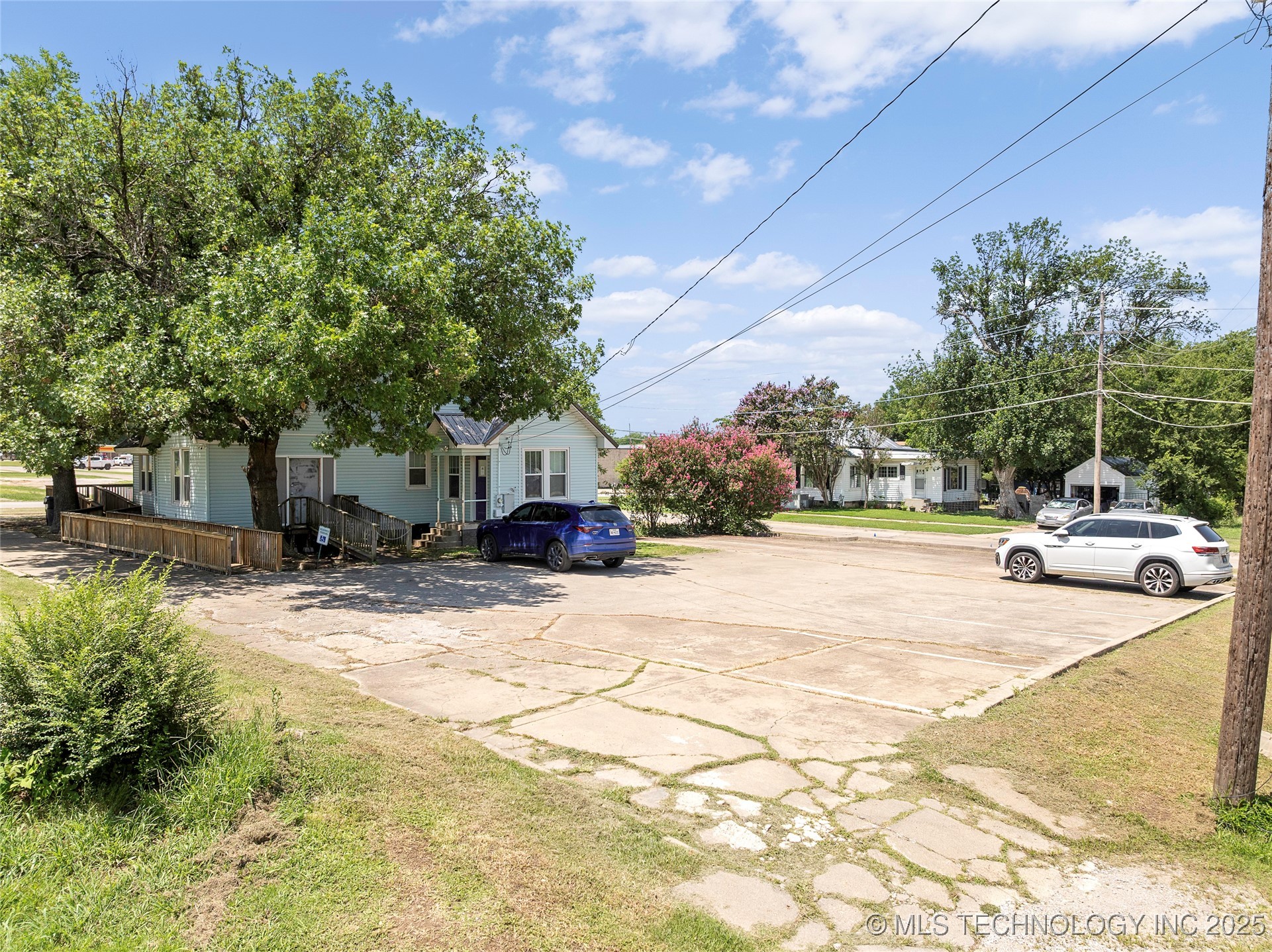 925 W Main Street Ardmore OK 73401