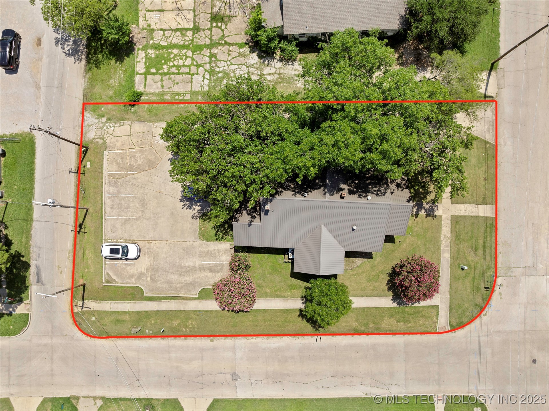 925 W Main Street Ardmore OK 73401
