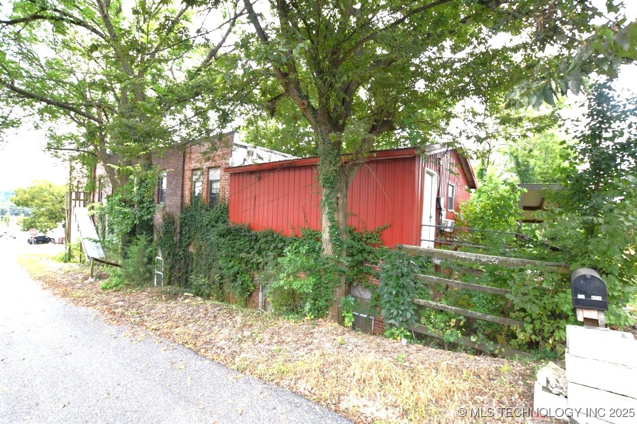 114 Main Street Watts OK 74964