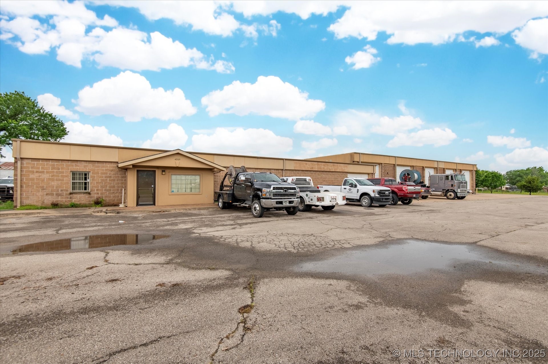 4115 NE Minnesota Street Bartlesville OK 74006