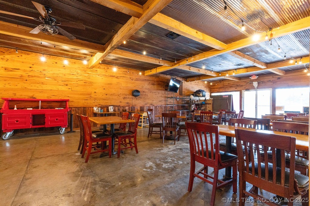 105 N Main Spavinaw OK 74366