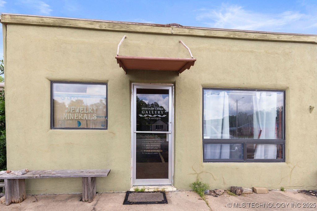 105 N Main Spavinaw OK 74366