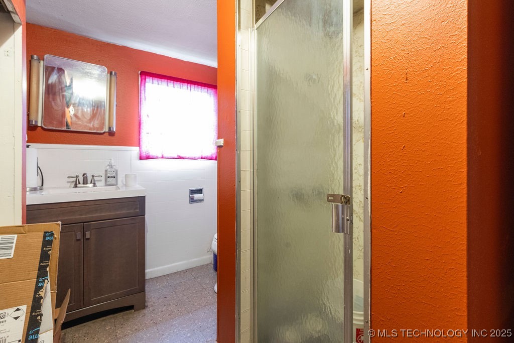 105 N Main Spavinaw OK 74366