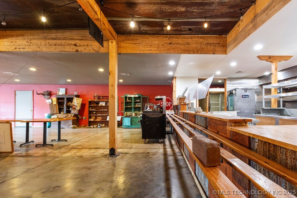105 N Main Spavinaw OK 74366
