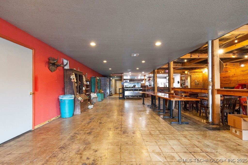 105 N Main Spavinaw OK 74366