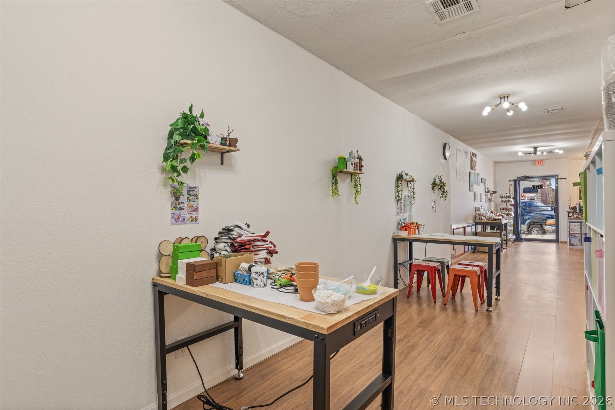 125 S Broadway Street Coweta OK 74429
