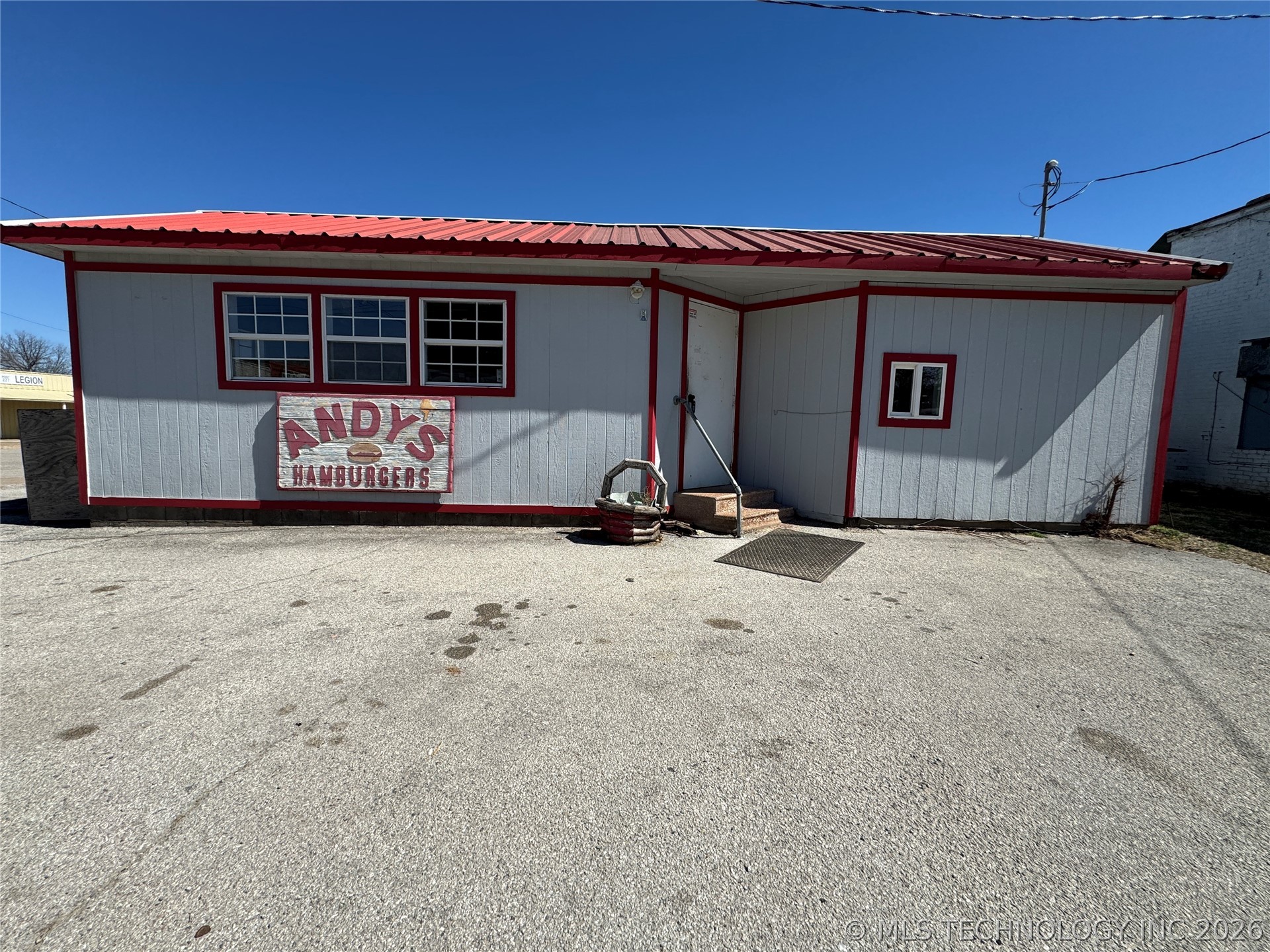 419 W Main Street Barnsdall OK 74002