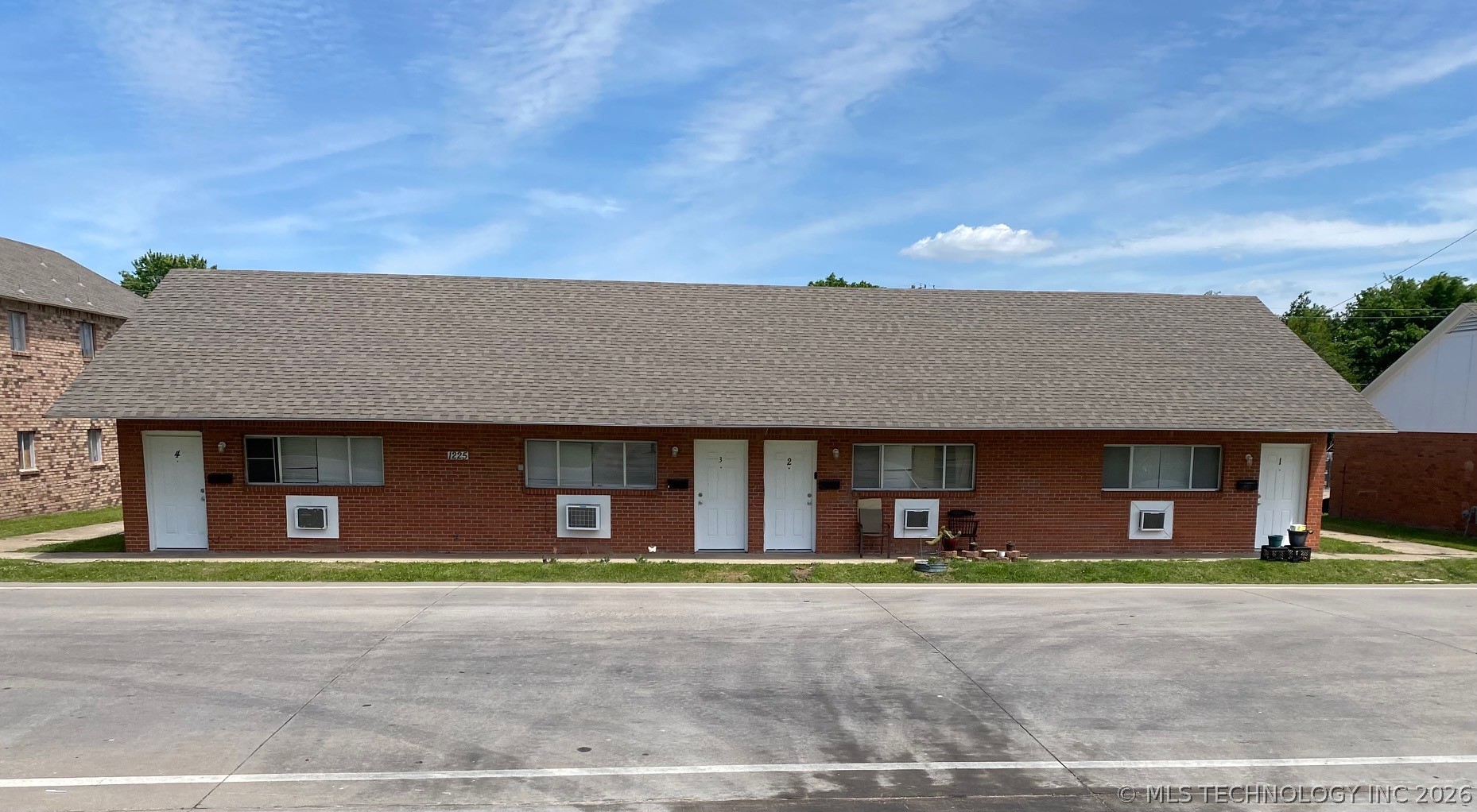 1215 S 73rd Eastavenue S Tulsa OK 74112