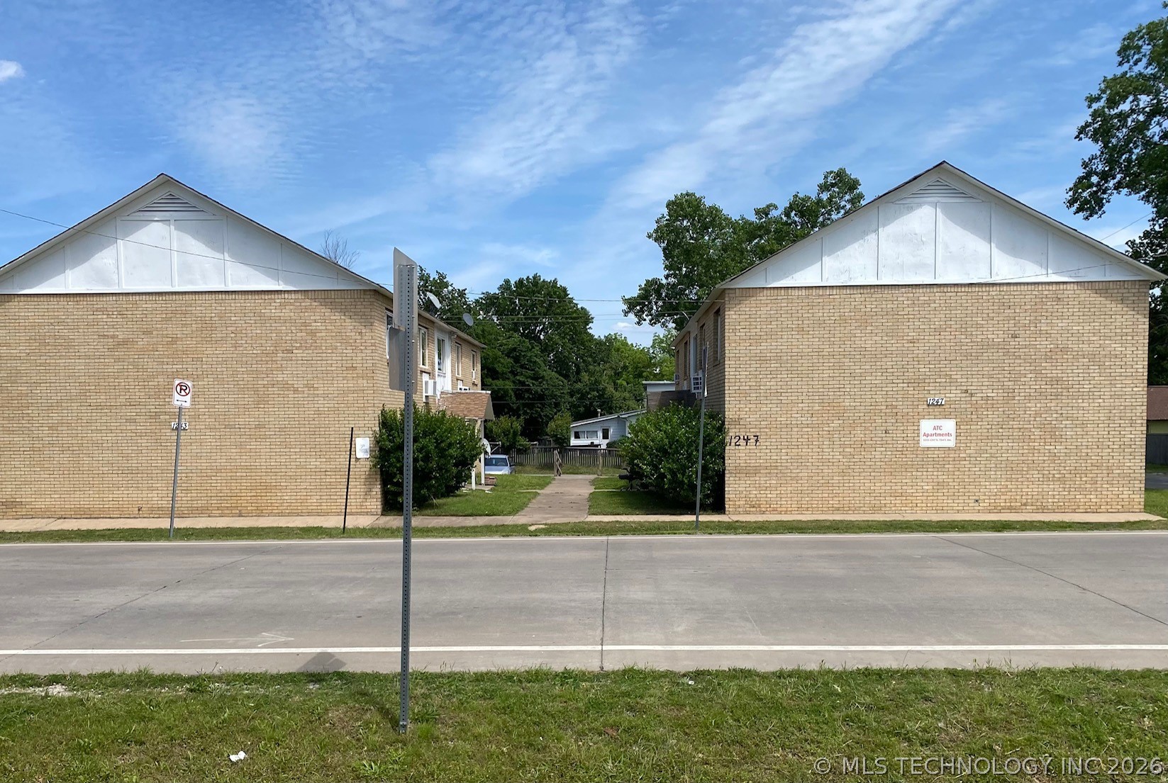 1215 S 73rd Eastavenue S Tulsa OK 74112