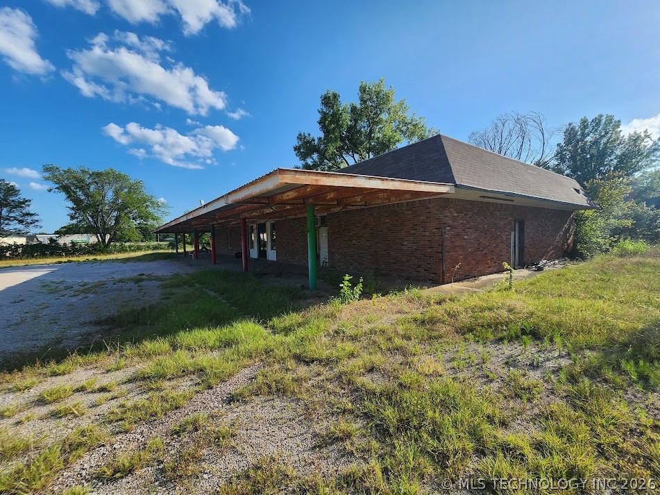 1009 State Highway 70 Kingston OK 73439