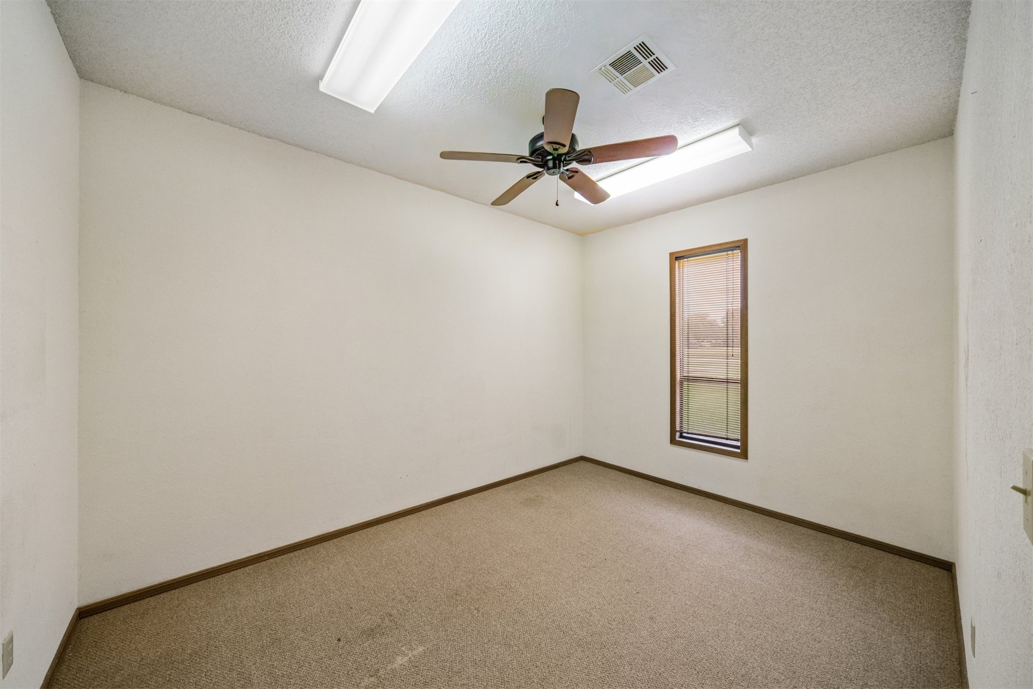 924 Hope Avenue Vinita OK 74301