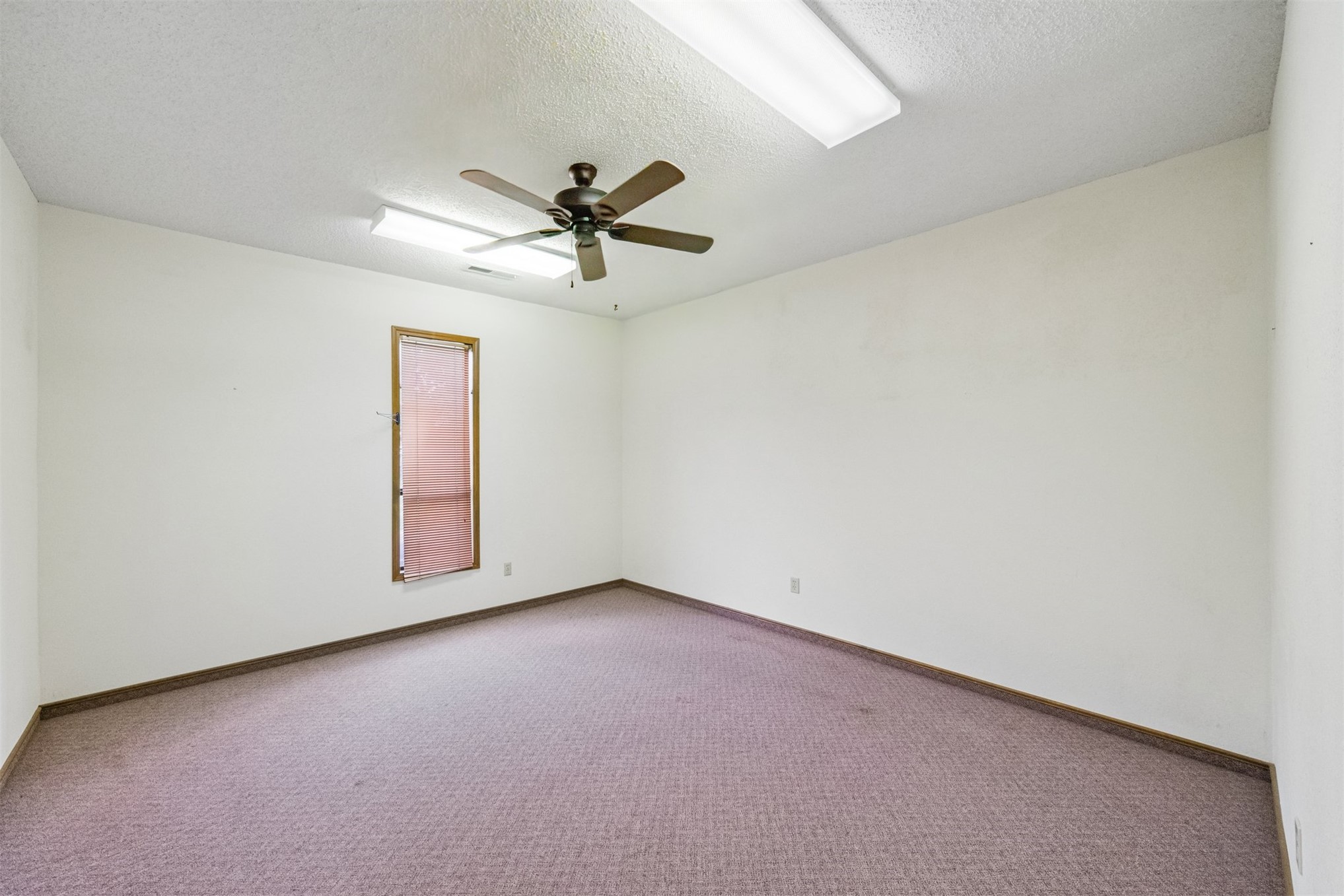 924 Hope Avenue Vinita OK 74301