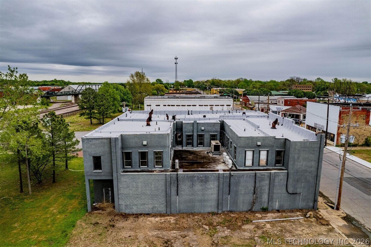 125 N Cherokee Muskogee OK 74403