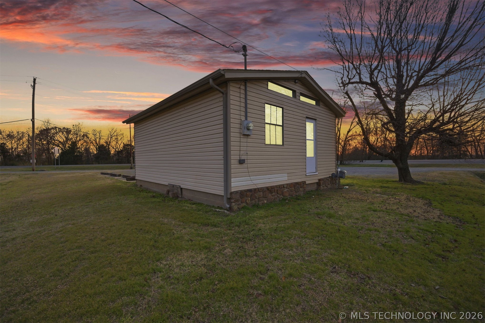 1401 S Mcquarrie Avenue Wagoner OK 74467