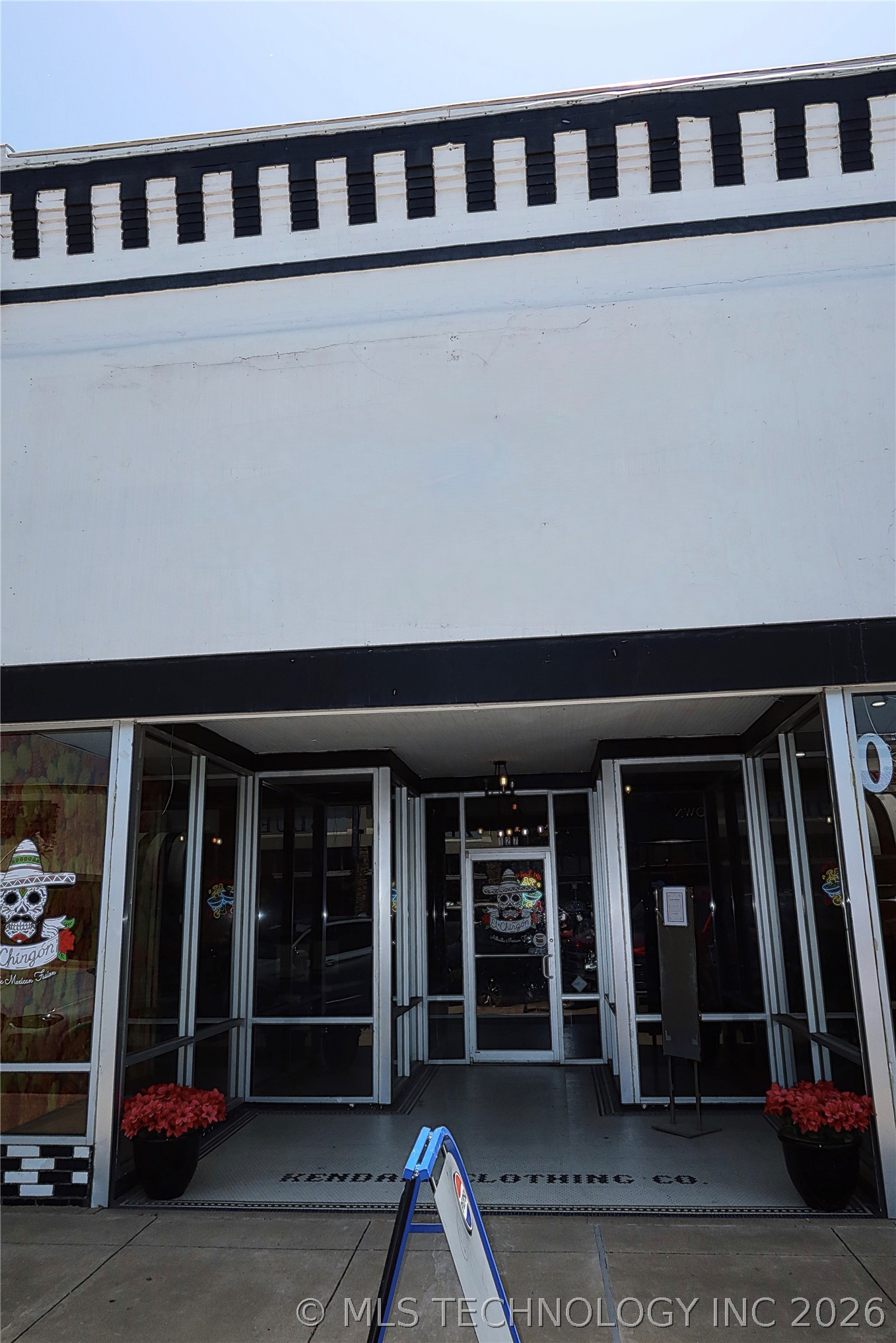 127 W Main Durant OK 74701