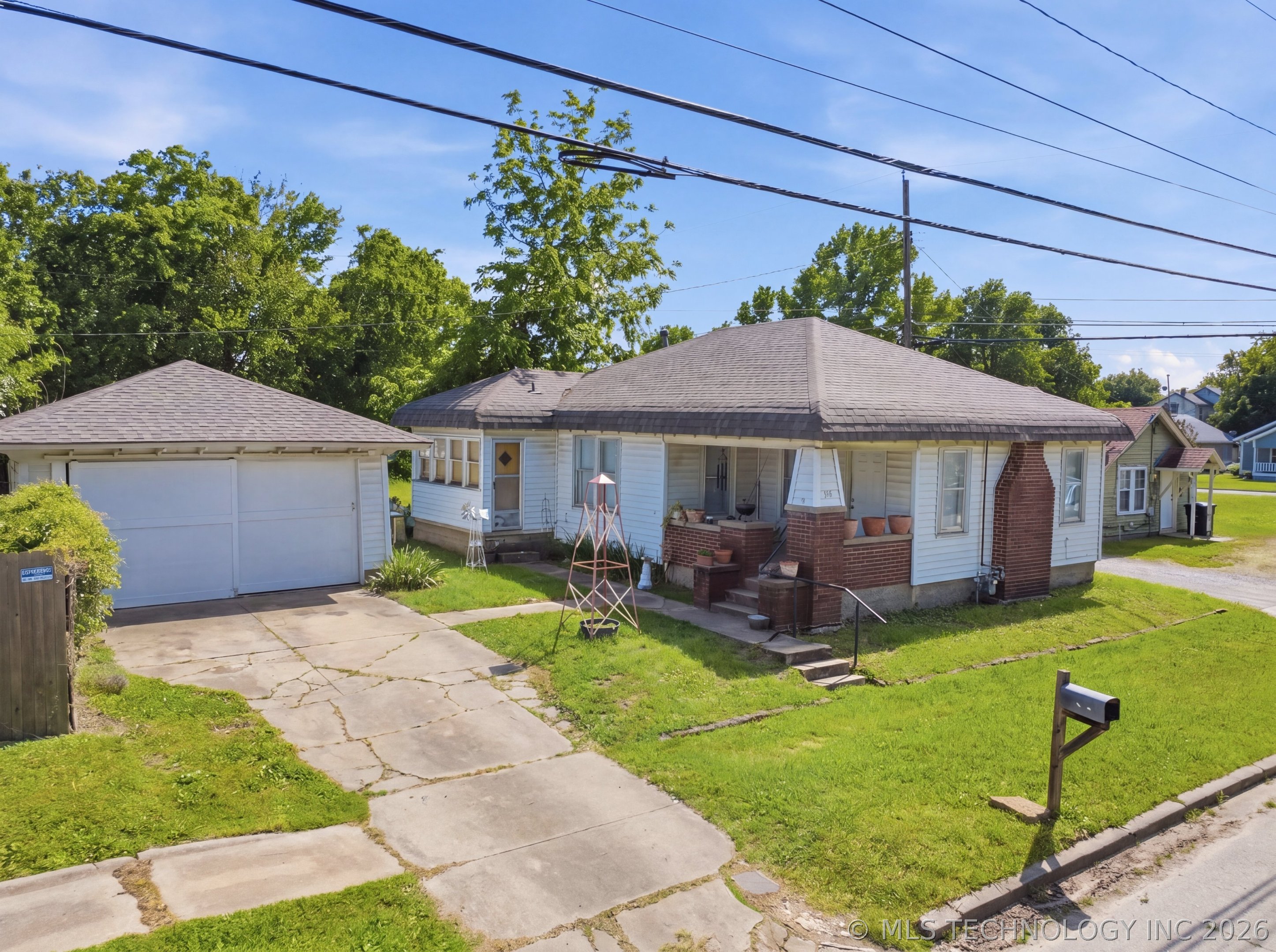 1910 Johnstone Avenue Bartlesville OK 74003
