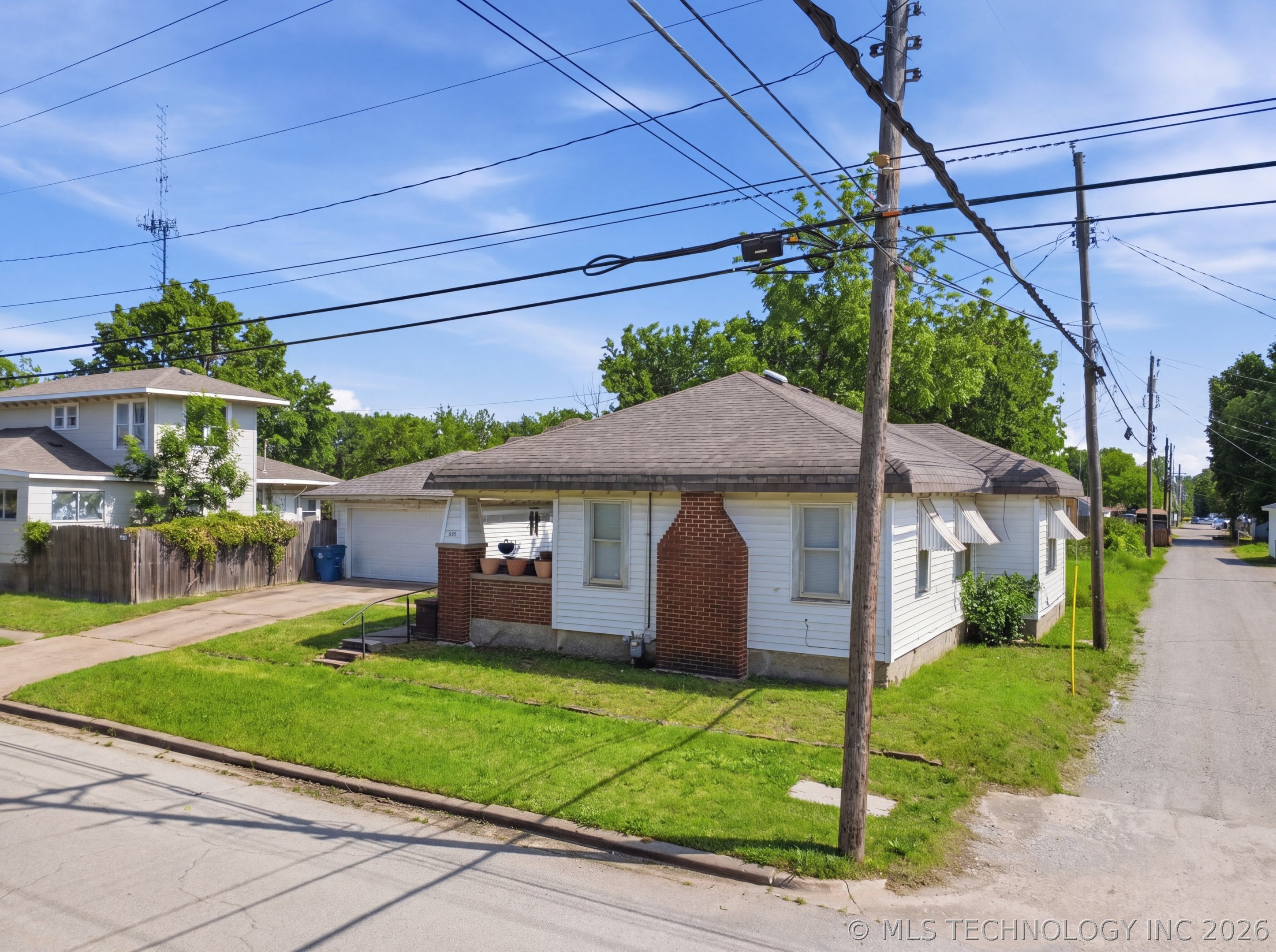 1910 Johnstone Avenue Bartlesville OK 74003