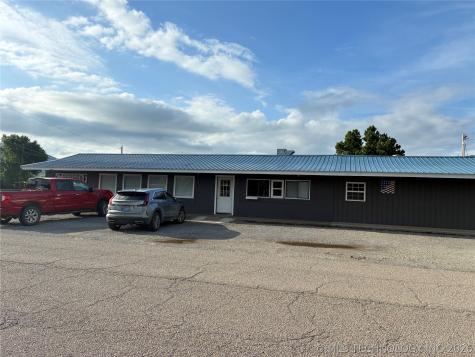 307 NW Market Wilburton OK 74563