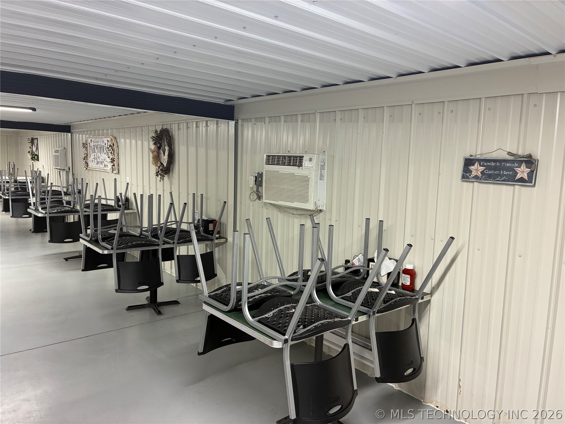 307 NW Market Wilburton OK 74563