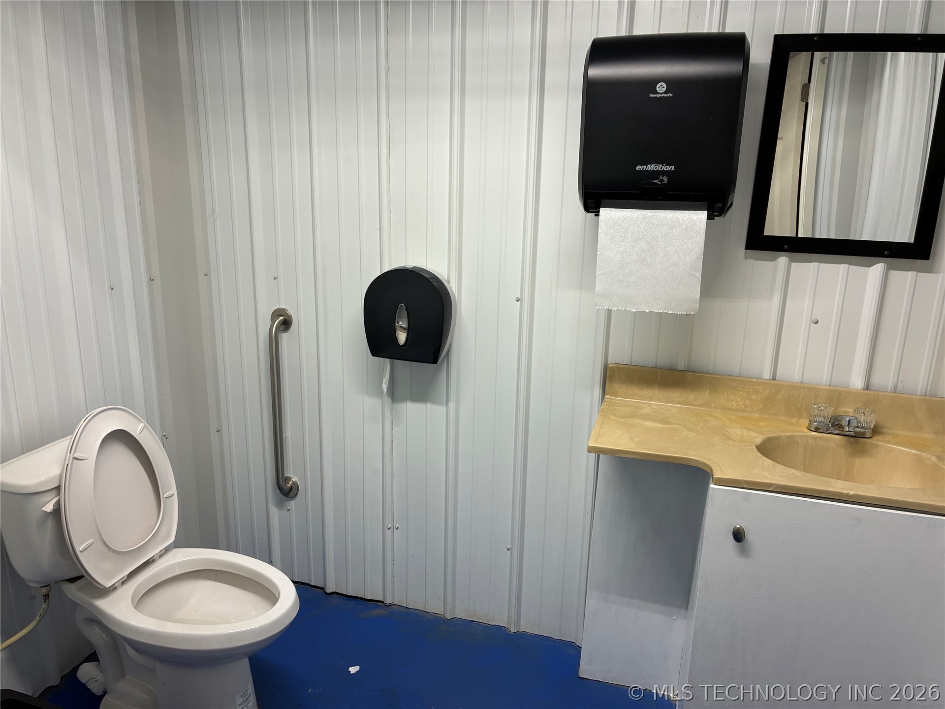 307 NW Market Wilburton OK 74563