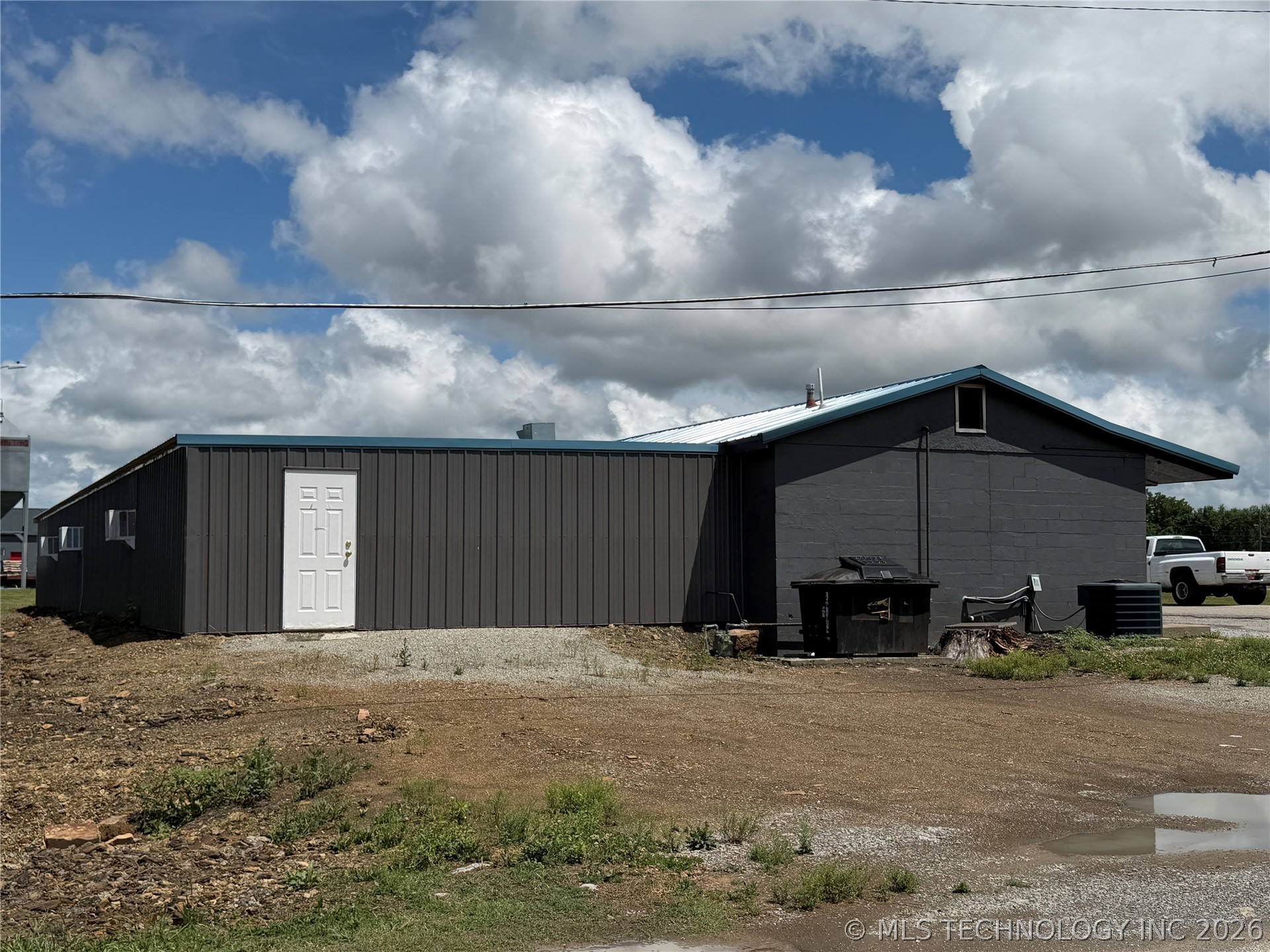 307 NW Market Wilburton OK 74563