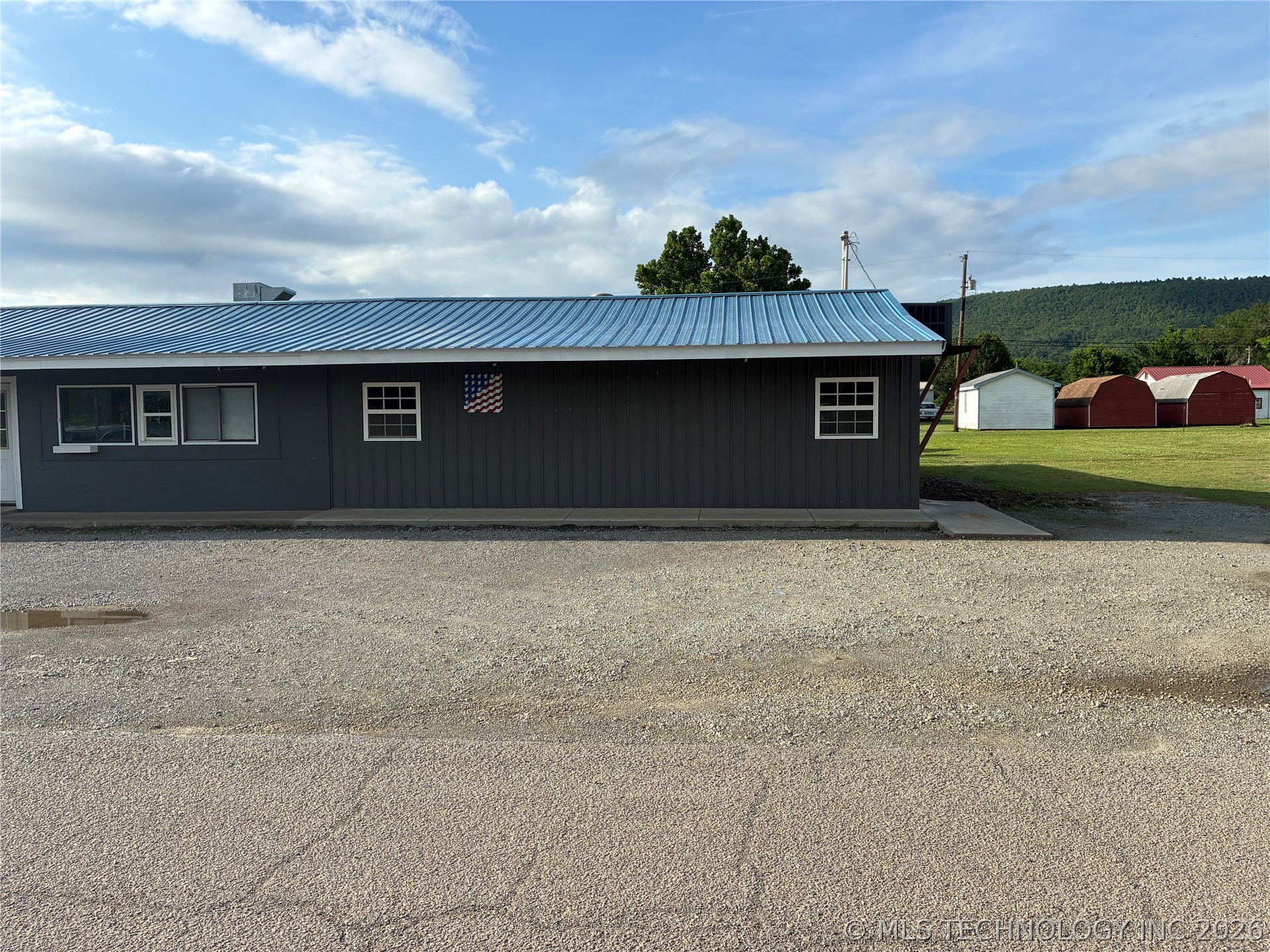 307 NW Market Wilburton OK 74563